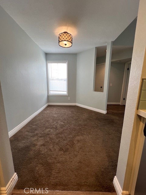 2015 Lakeridge Circle, Chula Vista CA: https://media.crmls.org/medias/2d75f562-578b-494b-8a34-7a806258cbbe.jpg