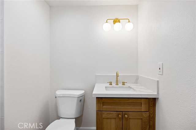 4118 Overcrest Drive, Whittier CA: https://media.crmls.org/medias/2d762df5-7cf1-4d49-b1aa-cf511d4ad3e9.jpg