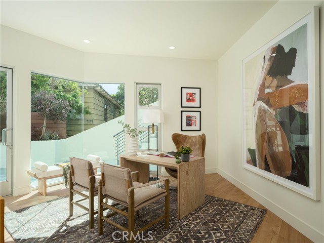 Detail Gallery Image 21 of 32 For 468 Ashton Dr, Laguna Beach,  CA 92651 - 4 Beds | 4/1 Baths