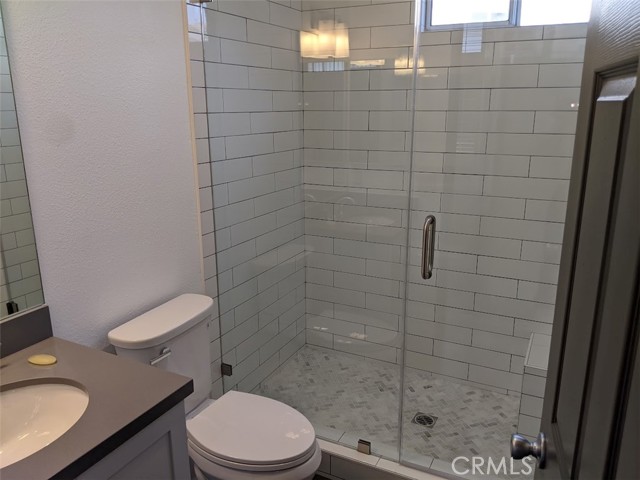 Detail Gallery Image 5 of 19 For 19833 Sierra Meadows, Porter Ranch,  CA 91326 - 5 Beds | 3 Baths