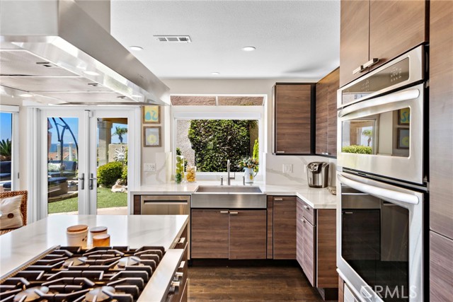 Detail Gallery Image 12 of 43 For 25 Saint Francis Ct, Dana Point,  CA 92629 - 3 Beds | 2/1 Baths