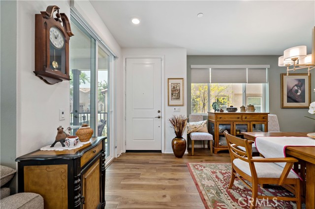 15210 Horizon Street, Fontana CA: https://media.crmls.org/medias/2d780c1d-e49c-4ac2-8db5-3508363e0cae.jpg