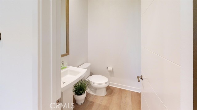 Detail Gallery Image 27 of 38 For 359 E Broadway, Long Beach,  CA 90802 - 2 Beds | 2/1 Baths