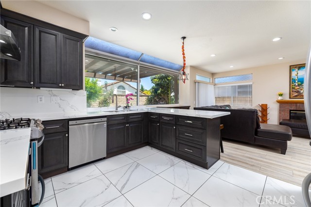 Detail Gallery Image 10 of 30 For 14289 Elm Wood, Chino Hills,  CA 91709 - 5 Beds | 3 Baths