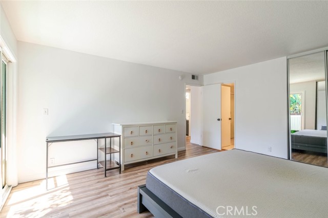 Detail Gallery Image 35 of 38 For 13543 Moorpark St #7,  Sherman Oaks,  CA 91423 - 2 Beds | 2 Baths