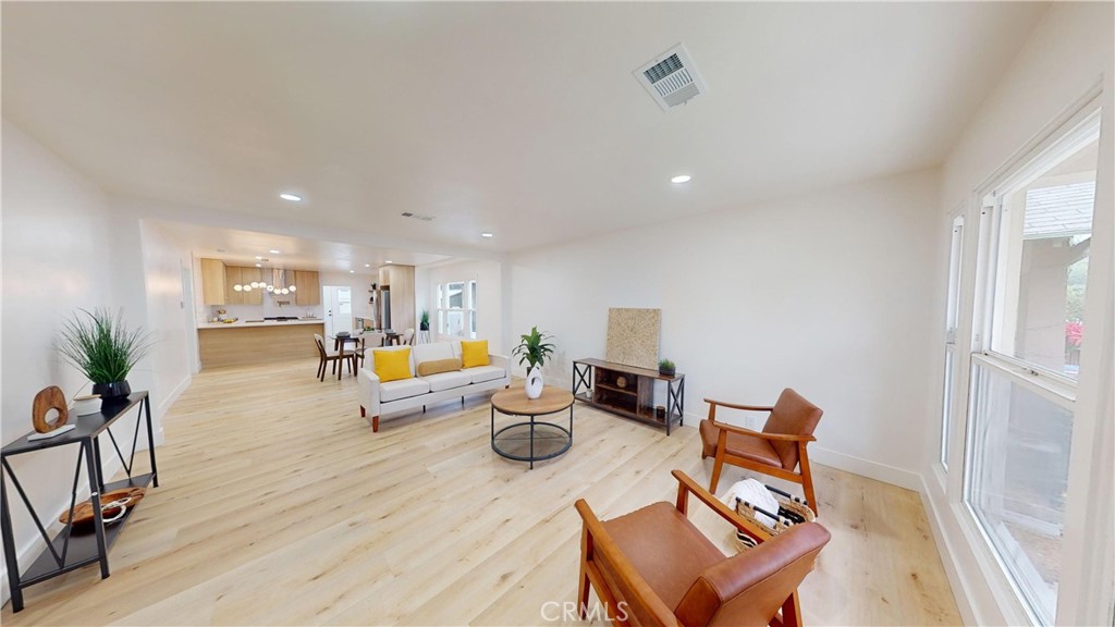 MLS #DW25215235 image #11