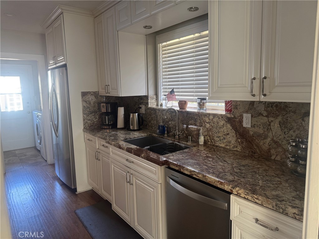 12921 Dickens StreetStudio City img 31