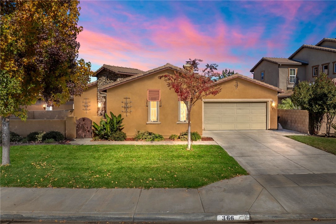 Detail Gallery Image 1 of 45 For 366 Caldera St, Perris,  CA 92570 - 3 Beds | 2/1 Baths