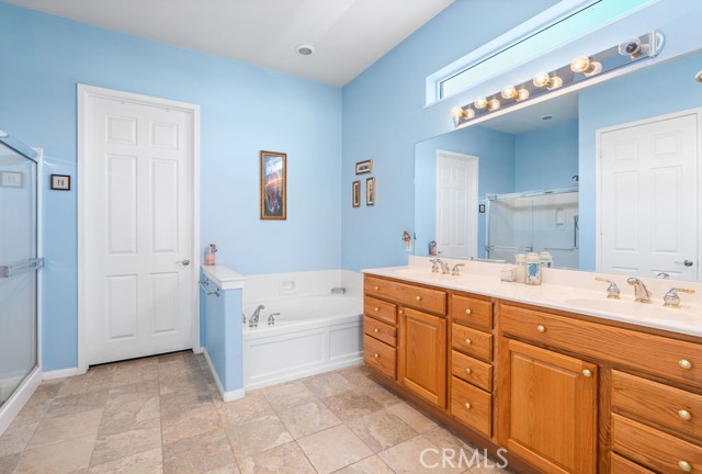 Detail Gallery Image 14 of 34 For 968 Gleneagles Rd, Beaumont,  CA 92223 - 2 Beds | 2/1 Baths