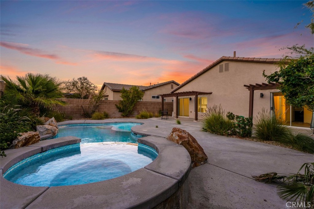 MLS #OC25102142 image #10