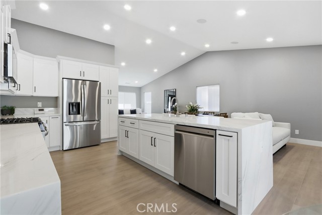 Detail Gallery Image 15 of 69 For 28153 Cannon, Menifee,  CA 92585 - 4 Beds | 2 Baths