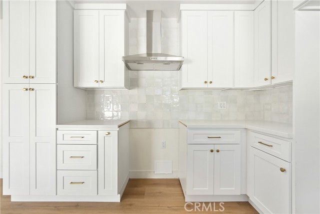 1027 E 10th St, Long Beach CA: https://media.crmls.org/medias/2d7e5385-7416-45dc-90d9-863f004d98b1.jpg
