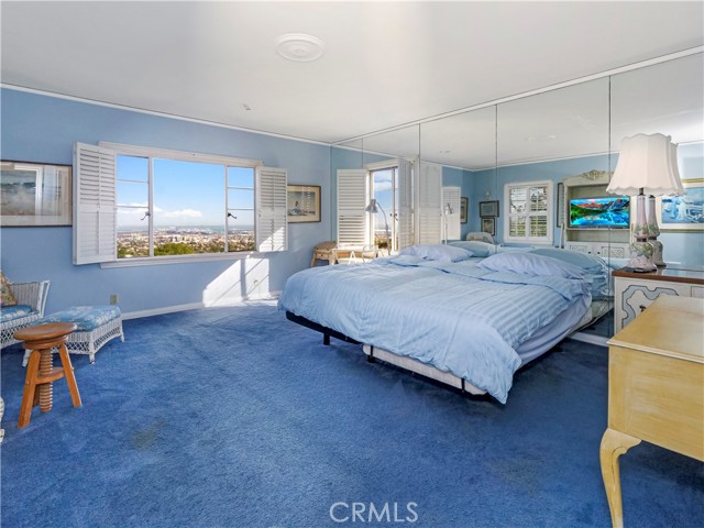 4200 Miraleste Drive, Rancho Palos Verdes, California 90275, 4 Bedrooms Bedrooms, ,4 BathroomsBathrooms,Residential,Sold,Miraleste,PV22024028