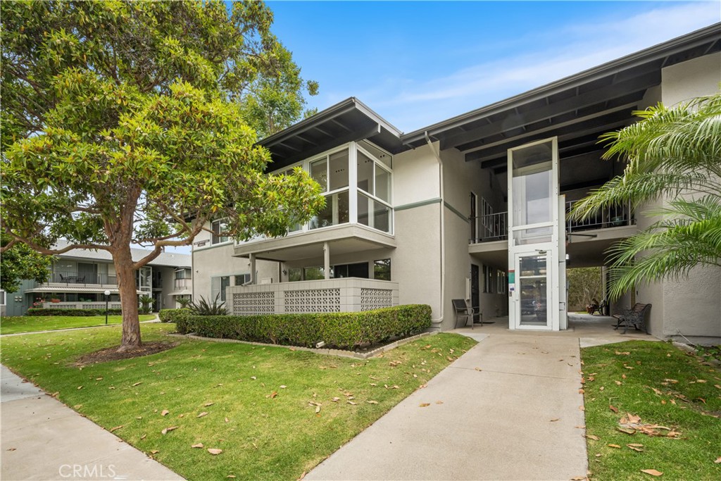 1980 McKinney Way #13P
