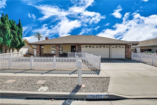 Detail Gallery Image 1 of 1 For 24457 via Del Sol St, Moreno Valley,  CA 92553 - 4 Beds | 3 Baths