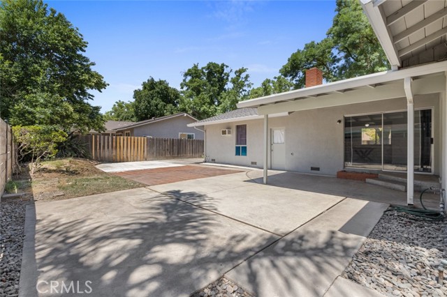 1920 E Orangeburg Avenue, Modesto CA: https://media.crmls.org/medias/2d816156-3bce-48a8-87da-5416d97790b0.jpg