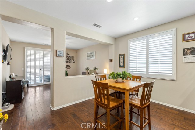 16767 Desert Lily Street, Victorville CA: https://media.crmls.org/medias/2d825c66-64d0-4b01-86db-eb1c9d8a6212.jpg