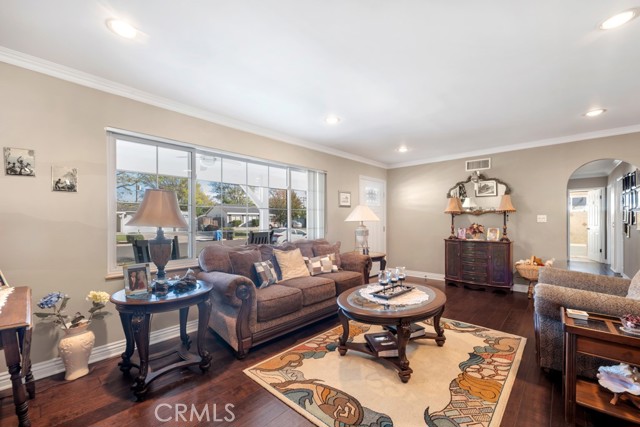 Detail Gallery Image 3 of 38 For 3307 Cole, Simi Valley,  CA 93063 - 4 Beds | 2 Baths