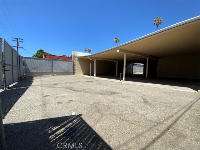  Commercial for Sale in Santa Monica, California