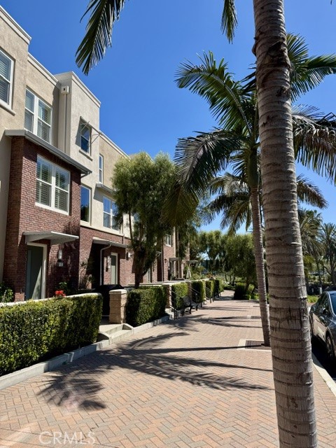 3 Vantis Drive, Aliso Viejo CA: https://media.crmls.org/medias/2d83b6e7-854f-4c57-a78e-22907d3c5e39.jpg