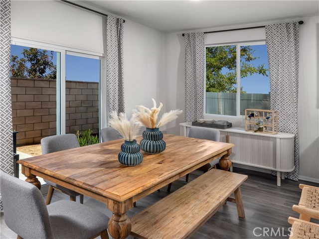 Detail Gallery Image 6 of 14 For 28300 via Moscotel, Temecula,  CA 92591 - 3 Beds | 2/1 Baths