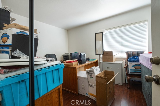 25215 Hazelcrest Lane, Stevenson Ranch CA: https://media.crmls.org/medias/2d844d31-9f7a-40b2-9426-68c79a837d64.jpg
