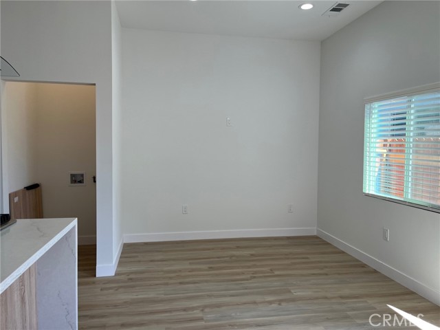 Image 7 of 21 For 566 Wamblee Lane 2