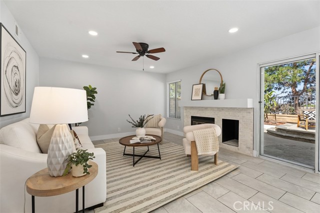 21321 Spruce, Mission Viejo CA: https://media.crmls.org/medias/2d84ce2a-762a-4e72-b840-dacb76362f93.jpg
