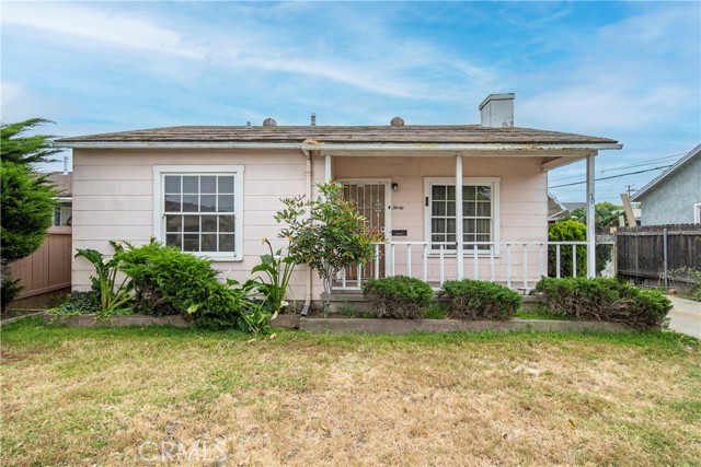 30 55th Street, Long Beach, California 90805, 2 Bedrooms Bedrooms, ,1 BathroomBathrooms,Single Family Residence,For Sale,55th,PW24119913