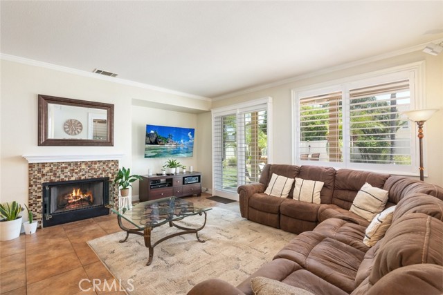 4127 Forest Highlands Circle, Corona CA: https://media.crmls.org/medias/2d86604f-8447-4340-968e-e77fe4f63af2.jpg