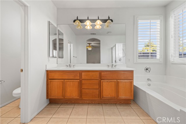 Detail Gallery Image 16 of 27 For 3613 Sungate Dr, Palmdale,  CA 93551 - 3 Beds | 2 Baths