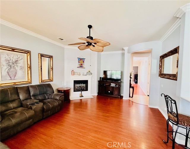 Detail Gallery Image 4 of 38 For 10485 Nobleton Rd., Apple Valley,  CA 92308 - 2 Beds | 2 Baths