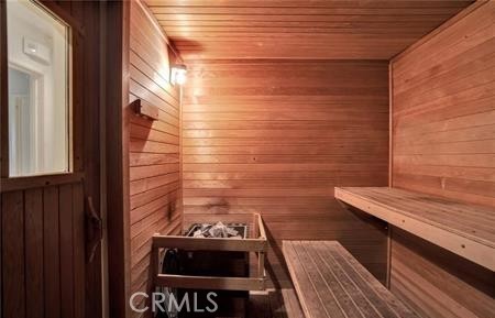 Detail Gallery Image 39 of 42 For 10201 Mason Ave #34,  Chatsworth,  CA 91311 - 2 Beds | 2/1 Baths