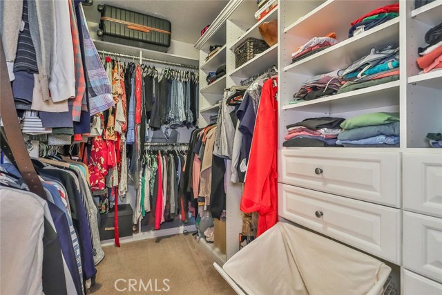 3220 Versaille Court, Thousand Oaks CA: https://media.crmls.org/medias/2d885c25-f1ab-4f26-8efd-7f615a7176e7.jpg