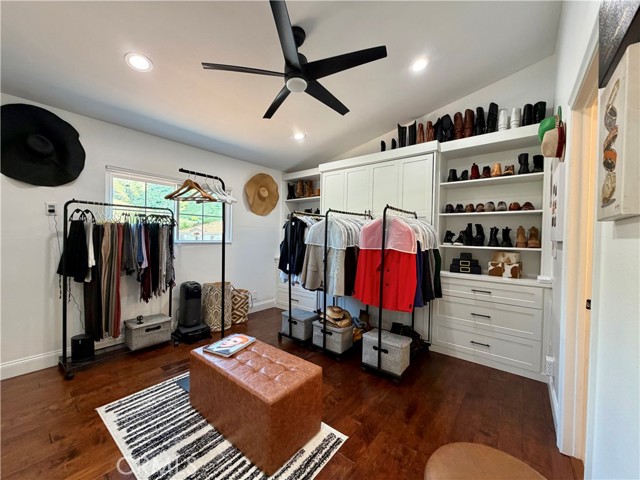 Detail Gallery Image 21 of 50 For 133 Concerto, Oak Park,  CA 91377 - 3 Beds | 3 Baths