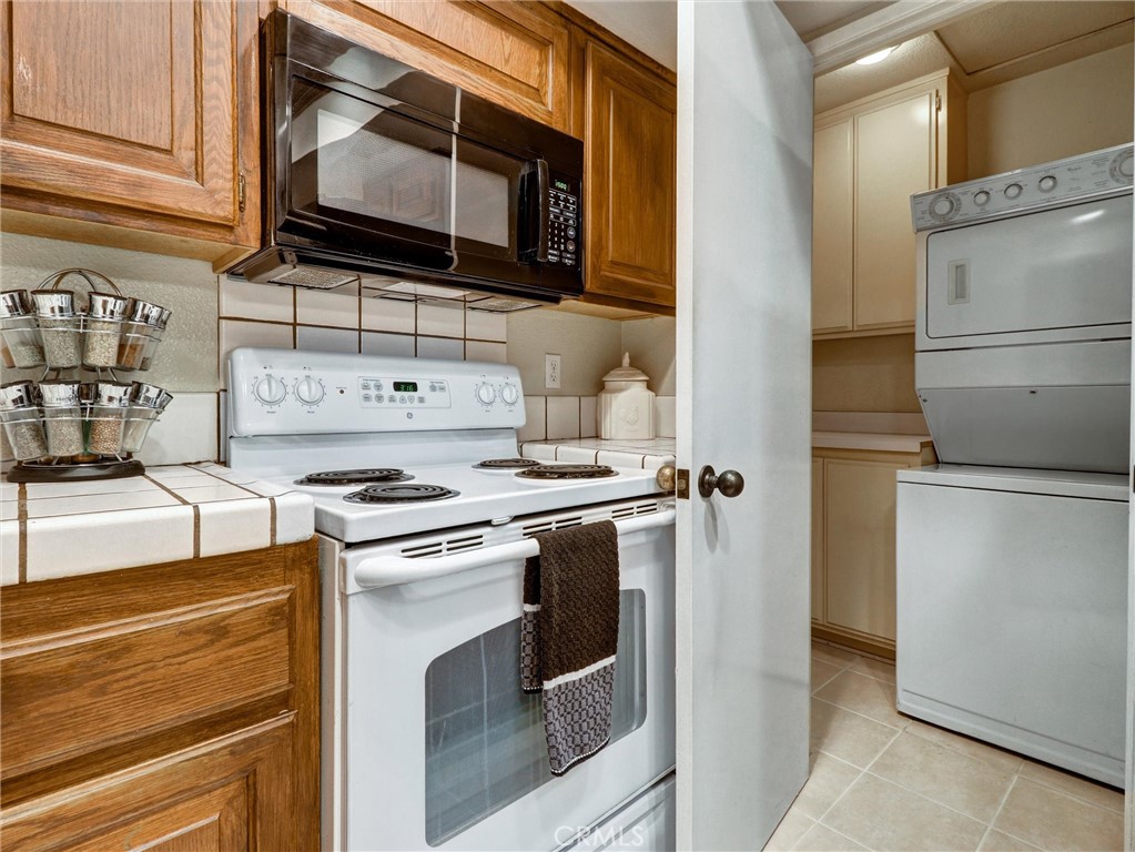 MLS #OC25256871 image #15