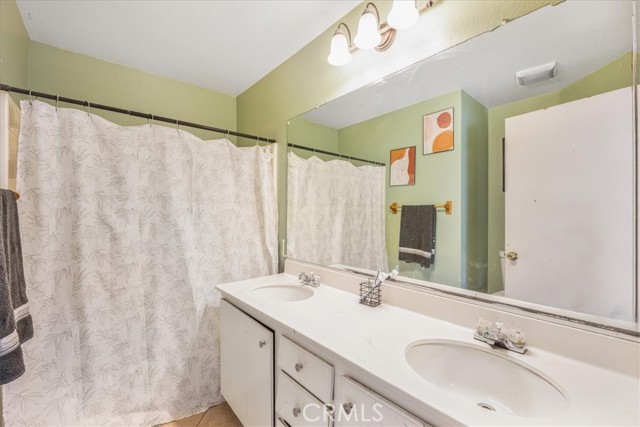507 Coudures Way, Perris CA: https://media.crmls.org/medias/2d8cfd9a-528e-4553-a891-0583d5515ec8.jpg
