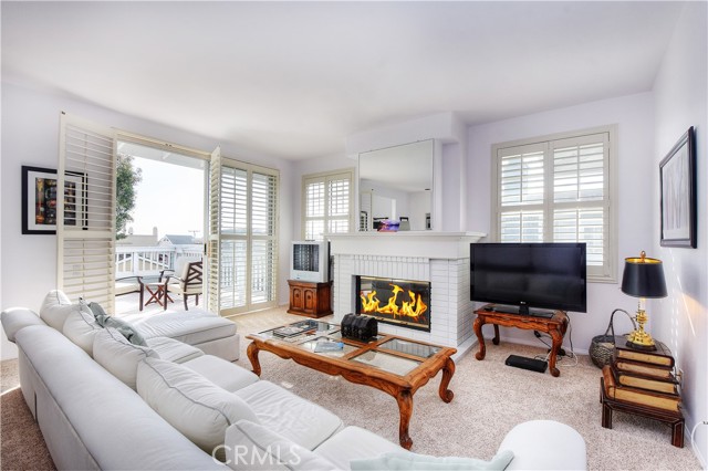 Detail Gallery Image 10 of 20 For 3541 Lilac Ave #42,  Corona Del Mar,  CA 92625 - 2 Beds | 2 Baths
