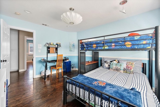 2301 Walnut Avenue, Manhattan Beach, California 90266, 4 Bedrooms Bedrooms, ,3 BathroomsBathrooms,Residential,Sold,Walnut,SB22033691