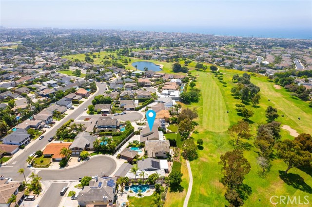 Detail Gallery Image 17 of 68 For 6712 Lawn Haven Dr, Huntington Beach,  CA 92648 - 5 Beds | 3 Baths