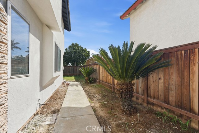 Detail Gallery Image 50 of 68 For 7960 Carlyle Dr, Jurupa Valley,  CA 92509 - 3 Beds | 2/1 Baths