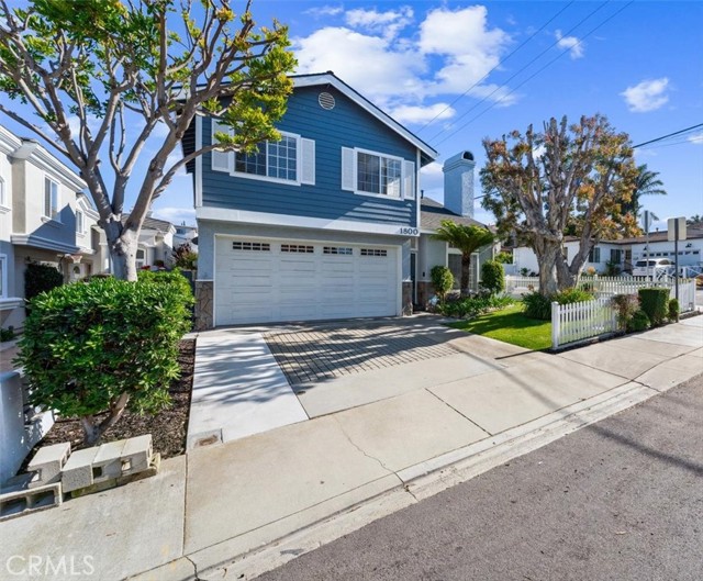 1800 Clark Lane, Redondo Beach, California 90278, 3 Bedrooms Bedrooms, ,2 BathroomsBathrooms,Residential,Sold,Clark,PW23131218