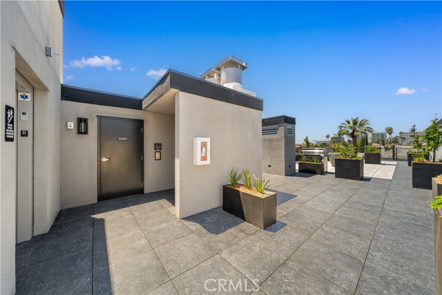 150 S Oak Knoll Avenue, Pasadena CA: https://media.crmls.org/medias/2d9034b4-22fa-41f6-8b65-09daf9ad7991.jpg