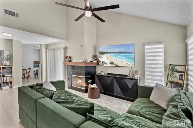 Detail Gallery Image 25 of 31 For 37940 123 42nd, Palmdale,  CA 93552 - 3 Beds | 3 Baths