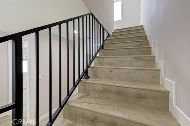 Detail Gallery Image 13 of 25 For 15557 Wyandotte St, Van Nuys,  CA 91406 - 3 Beds | 2 Baths