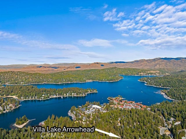 Detail Gallery Image 11 of 70 For 400 Cottage Grove Rd, Lake Arrowhead,  CA 92352 - 4 Beds | 4 Baths
