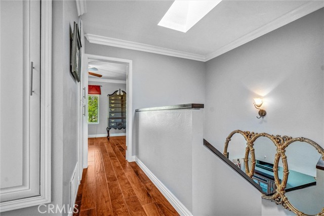 5927 E Creekside Avenue, Orange CA: https://media.crmls.org/medias/2d917cac-bc8b-4563-81f1-75fd7a947b44.jpg