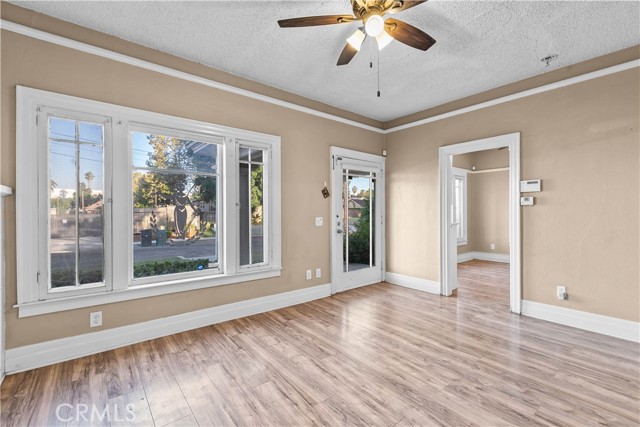 Detail Gallery Image 12 of 47 For 4473 Main, Riverside,  CA 92501 - 3 Beds | 1/1 Baths