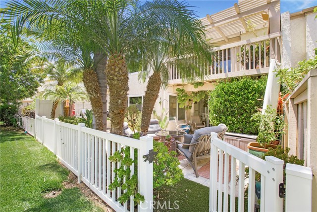 24336 Hillview Drive, Laguna Niguel CA: https://media.crmls.org/medias/2d931ea4-350e-4e9a-87a0-f19cc04f028a.jpg