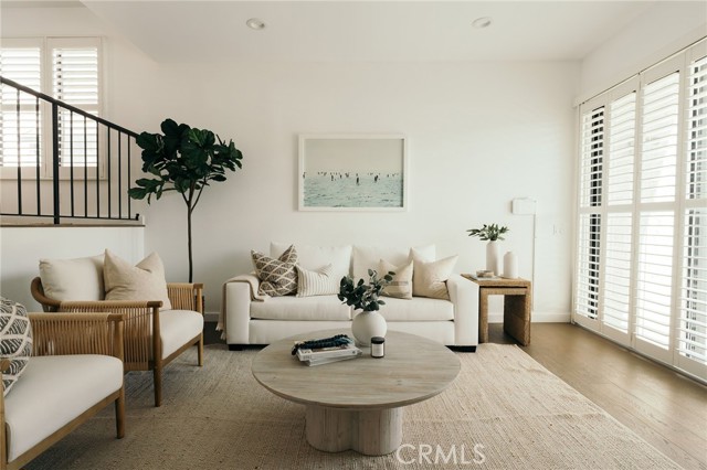 427 S. Broadway, Redondo Beach CA: https://media.crmls.org/medias/2d932eef-12a1-4d47-854f-30be86ae5d56.jpg
